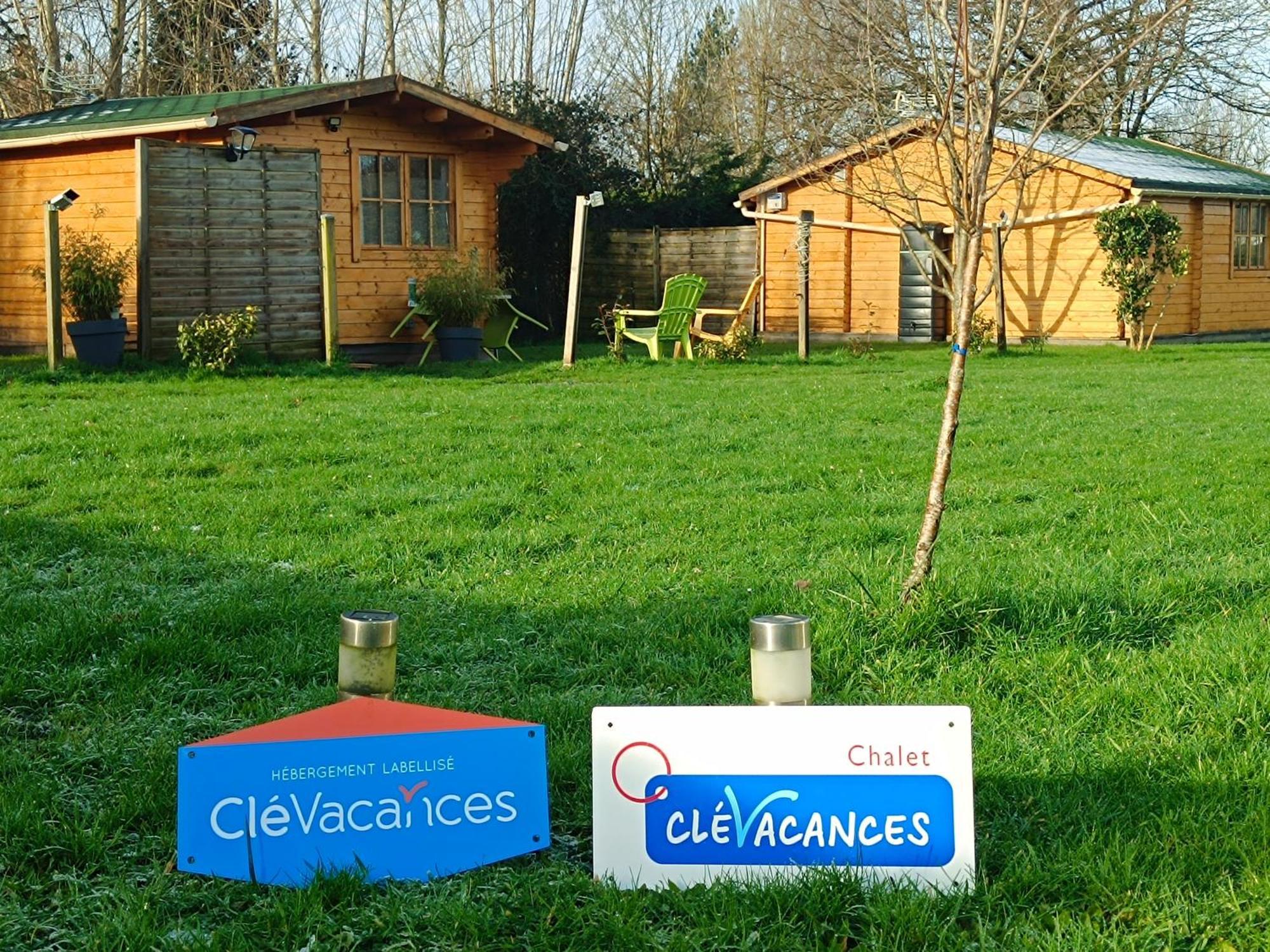 Gite Les Chalets Du Fliers Verton Meubles De Tourisme Classes 2 Etoiles Berck Екстериор снимка